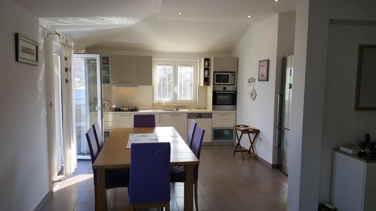 Apartman Baric Севид Екстериор снимка